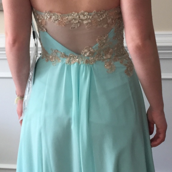 FAVIANA Light Blue Prom Dress - Picture 7 of 8